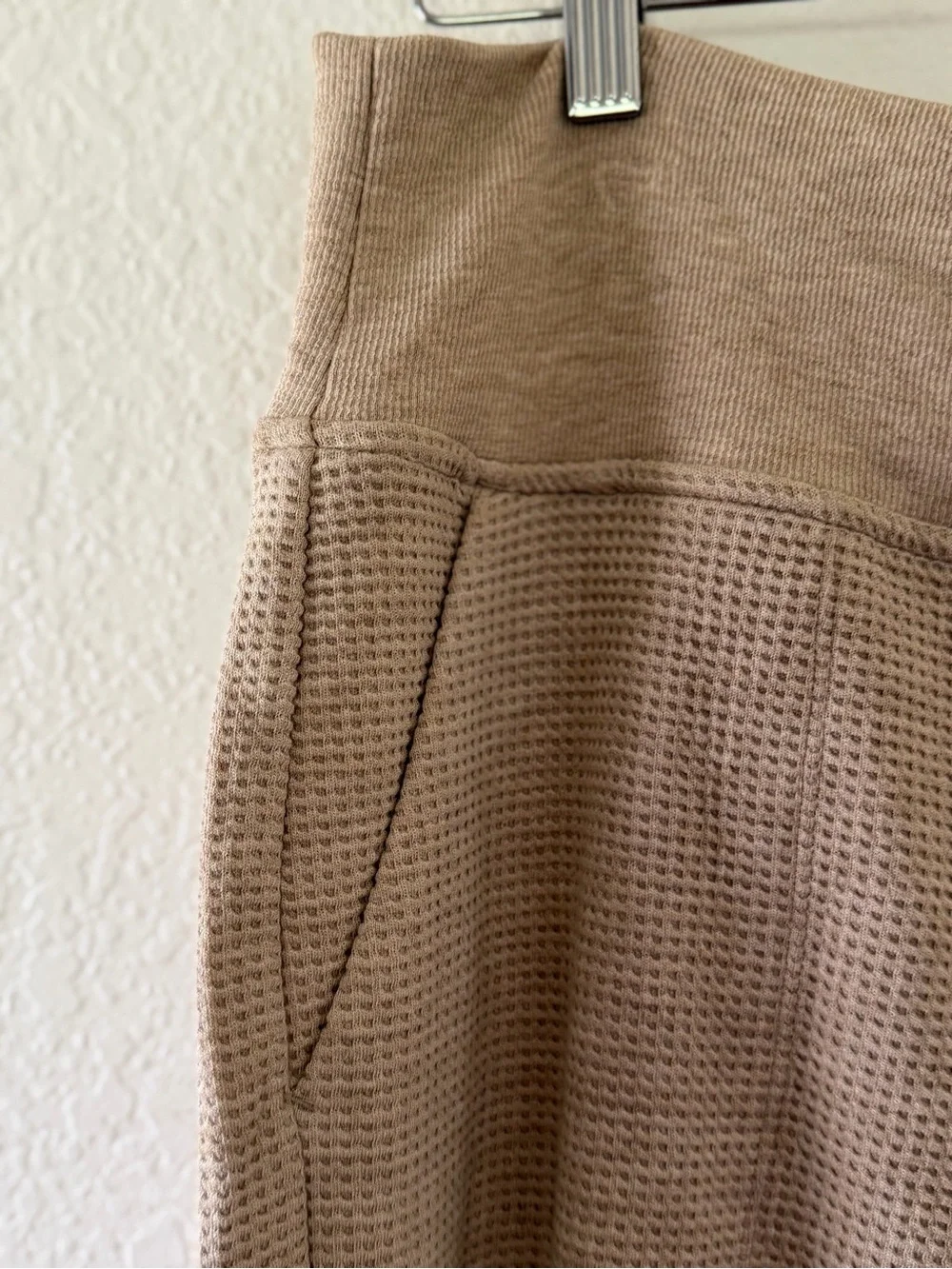 Women’s Athleta power of she Coastal LuxeJogger Pants Size-XL